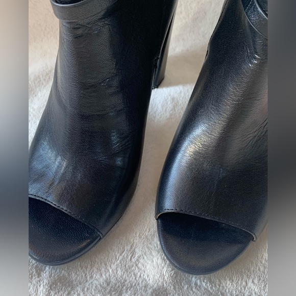 Banana Republic Gayle leather open toe ankle boots - Picture 14 of 15